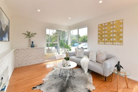 Photo of property in 27 Coronation Road, Hillcrest, Auckland, 0627