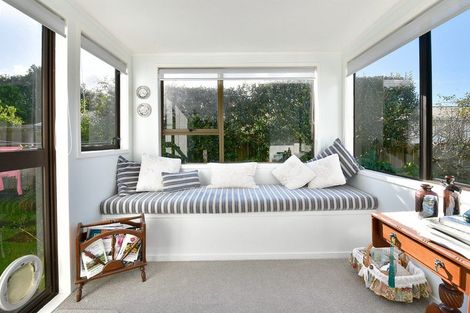 Photo of property in 24a Kawau View Road, Snells Beach, 0920