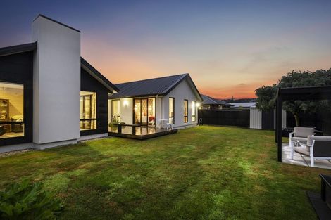 Photo of property in 5 Smiley Place, Mosgiel, 9024