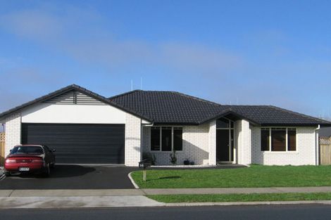 Photo of property in 16 Coleraine Drive, Rototuna, Hamilton, 3210