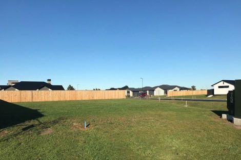 Photo of property in 27 Chatsworth Avenue, Rangiora, 7400