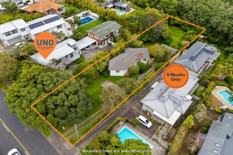 Photo of property in 172 Beach Road, Campbells Bay, Auckland, 0630