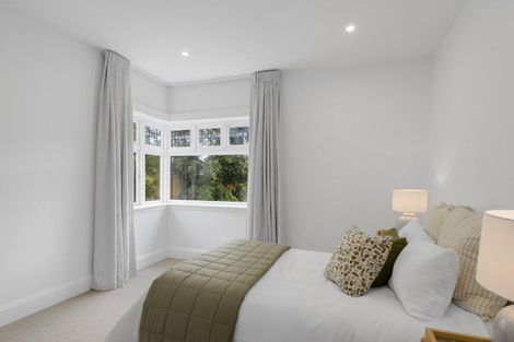 Photo of property in 121 Eastern Terrace, Beckenham, Christchurch, 8023