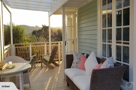 Photo of property in 11 Totara Road, Onetangi, Waiheke Island, 1081