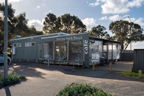 Photo of property in 4/22 North Avenue, Narrow Neck, Auckland, 0624