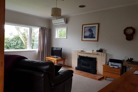 Photo of property in 120 Jickell Street, Hokowhitu, Palmerston North, 4410