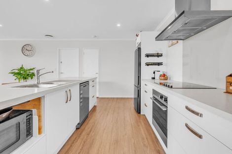 Photo of property in 10 Clanfield Way, Rolleston, 7615