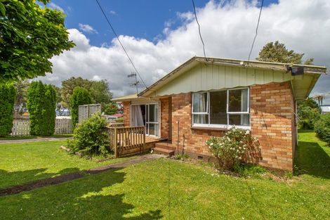 Photo of property in 6 Turner Drive, Western Heights, Rotorua, 3015