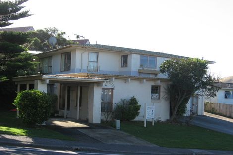 Photo of property in 40 Halswater Drive, Churton Park, Wellington, 6037