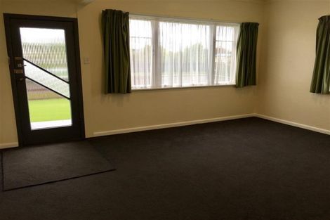 Photo of property in 38 Kirk Street, Otaki, 5512