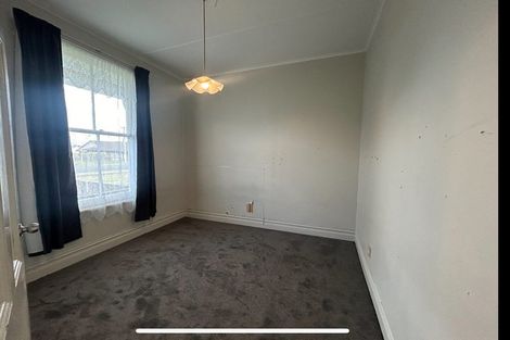 Photo of property in 10 Chapel Street, Papakura, 2110