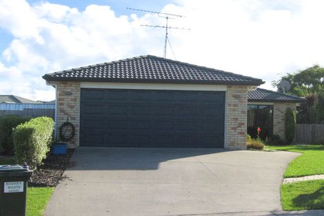 Photo of property in 8 Waru Nui Court, Orewa, 0931