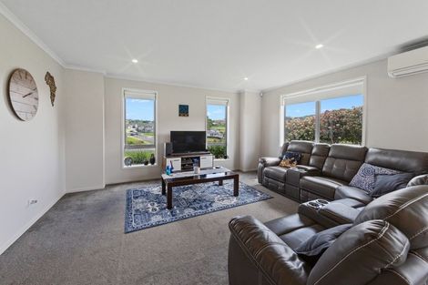 Photo of property in 1 Raithburn Terrace, Pokeno, 2402