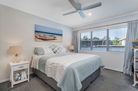 Photo of property in 10 Oceanair Drive, Pauanui, Hikuai, 3579