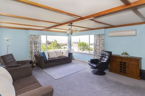 Photo of property in 18 Wharfe Street, South Hill, Oamaru, 9400
