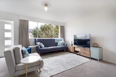 Photo of property in 1/377 Main Road, Tawa, Wellington, 5028