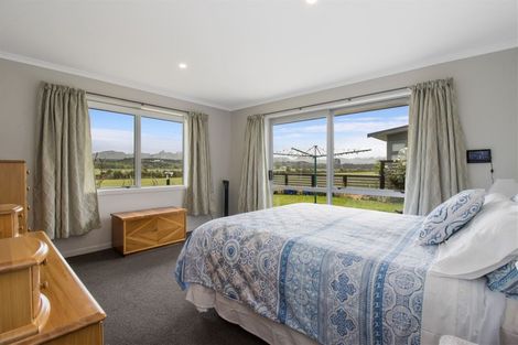 Photo of property in 31 Reel Road, Waihi Beach, 3611