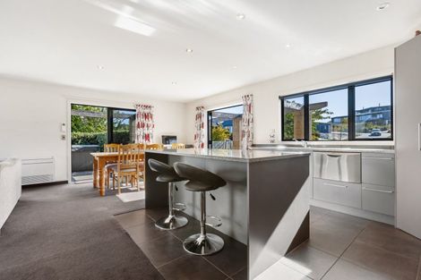 Photo of property in 27 Farrant Drive, Wanaka, 9305