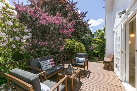 Photo of property in 32 Simla Crescent, Khandallah, Wellington, 6035