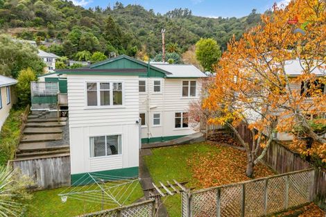 Photo of property in 66 Thomas Street, Stokes Valley, Lower Hutt, 5019
