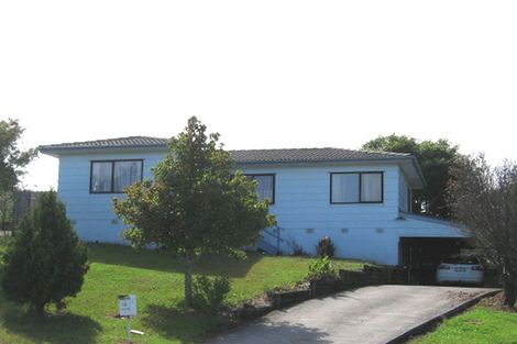 Photo of property in 13 Benchmark Drive, Massey, Auckland, 0614