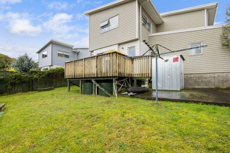 Photo of property in 82a Kirton Drive, Riverstone Terraces, Upper Hutt, 5018