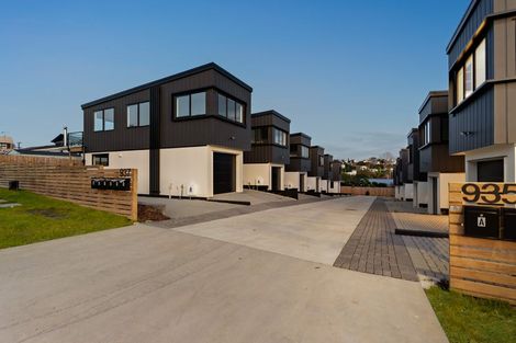 Photo of property in 935f Whangaparaoa Road, Manly, Whangaparaoa, 0930