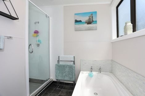 Photo of property in 195 Raumai Road, Bulls, 4894