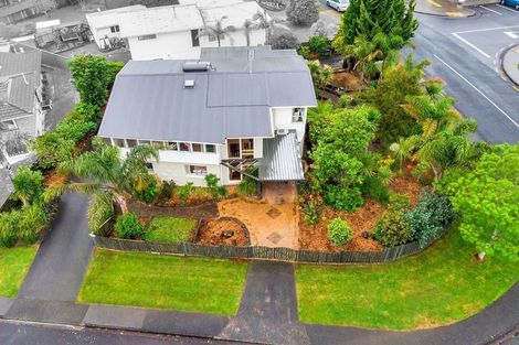 Photo of property in 34 Kirby Street, Glendene, Auckland, 0602