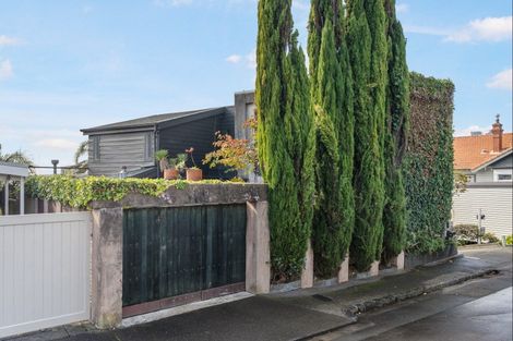 Photo of property in 4a Harbour Street, Saint Marys Bay, Auckland, 1011