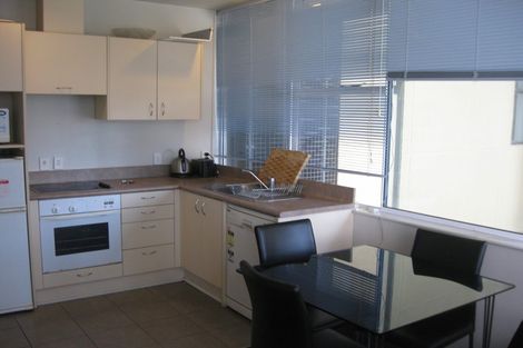 Photo of property in Terrace Tower Apartments, 4a/126 The Terrace, Wellington Central, Wellington, 6011