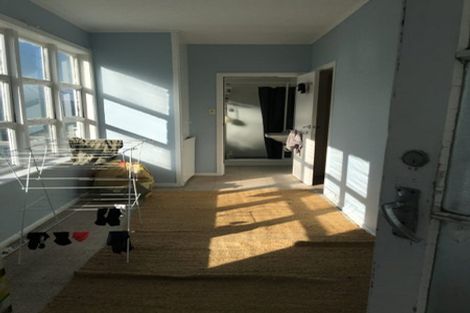 Photo of property in 10 Prince Street, Mount Victoria, Wellington, 6011