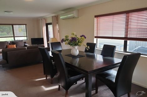 Photo of property in 144a Oceanbeach Road, Mount Maunganui, 3116