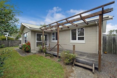 Photo of property in 65 Kendal Avenue, Burnside, Christchurch, 8053