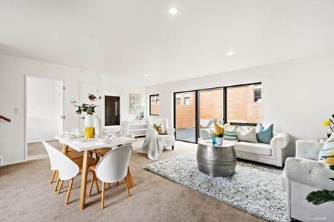 Photo of property in 5/1 Melview Place, New Lynn, Auckland, 0600