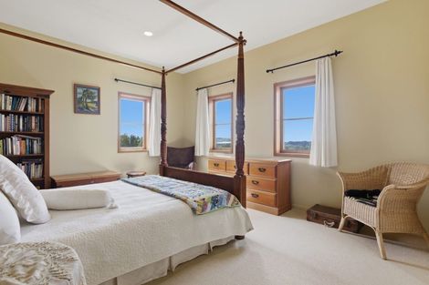Photo of property in 1a Ngapeke Road, Welcome Bay, Tauranga, 3175