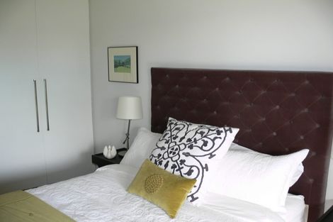 Photo of property in 8 Amherst Place, Cashmere, Christchurch, 8022