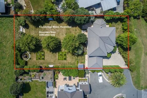 Photo of property in 6 Leabridge Mews, Harewood, Christchurch, 8051