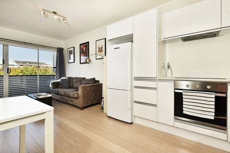 Photo of property in 7/11 Kingsway Avenue, Sandringham, Auckland, 1025