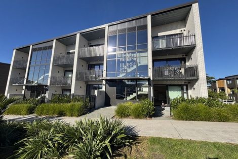 Photo of property in 104/2 Ko Street, Northcote, Auckland, 0627
