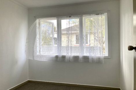 Photo of property in 672 Te Atatu Road, Te Atatu Peninsula, Auckland, 0610