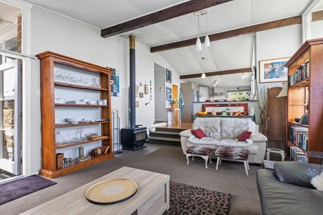 Photo of property in 2 Collett Place, Riversdale, Blenheim, 7201