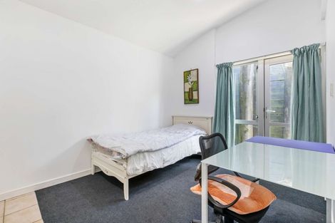 Photo of property in 12a Felton Mathew Avenue, St Johns, Auckland, 1072
