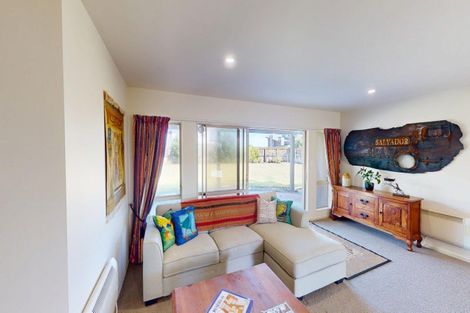 Photo of property in 51 Kent Avenue, Waitarere Beach, Levin, 5510