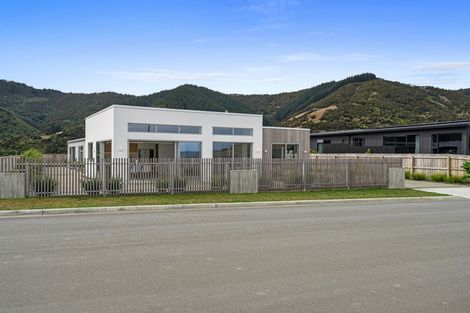 Photo of property in 118 Bay View Road, Atawhai, Nelson, 7010