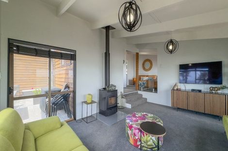 Photo of property in 1 Springfield Avenue, Ngarimu Bay, Thames, 3575