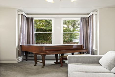 Photo of property in 81 Manor Place, Dunedin Central, Dunedin, 9016