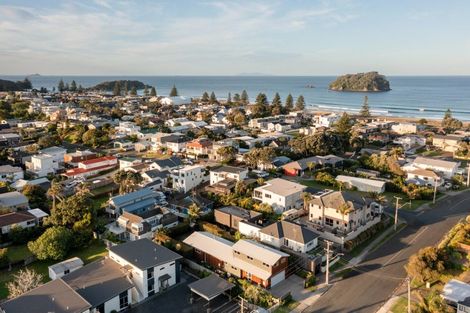 Photo of property in 25 Grove Avenue, Mount Maunganui, 3116