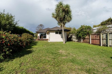 Photo of property in 140 Palmers Road, New Brighton, Christchurch, 8083