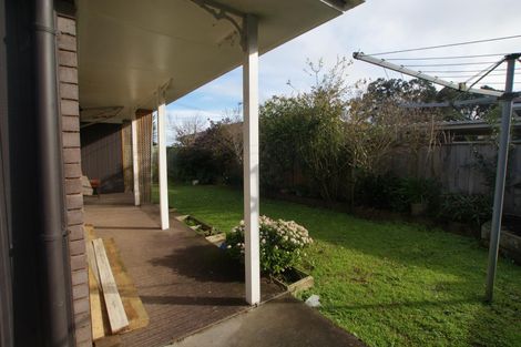 Photo of property in 2/4 Church Street, Onehunga, Auckland, 1061